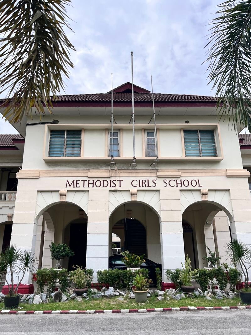 怡保15所学校参与太阳能光伏板安装试点项目