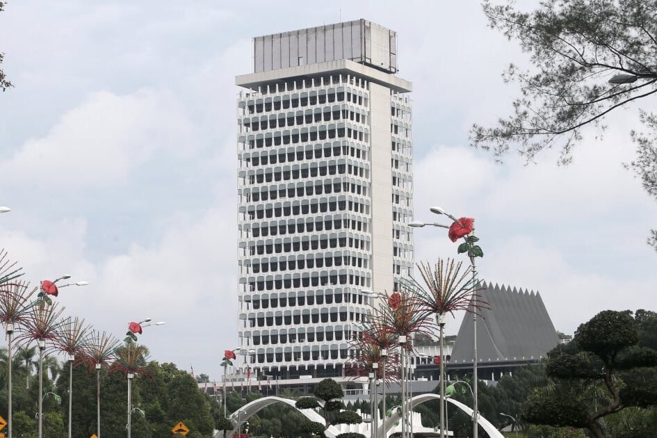 “反跳槽法与国会改革”