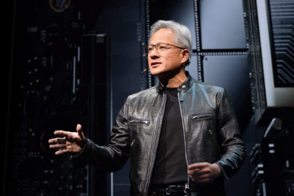 黄仁勋卖股票买奔驰